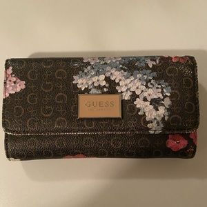 Large GUESS Wallet
